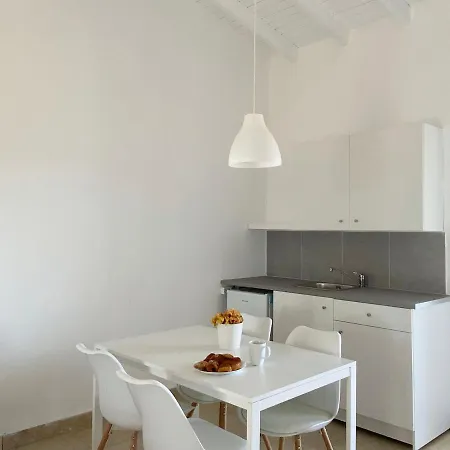 Apartment Palm Yellow Porto Heli
